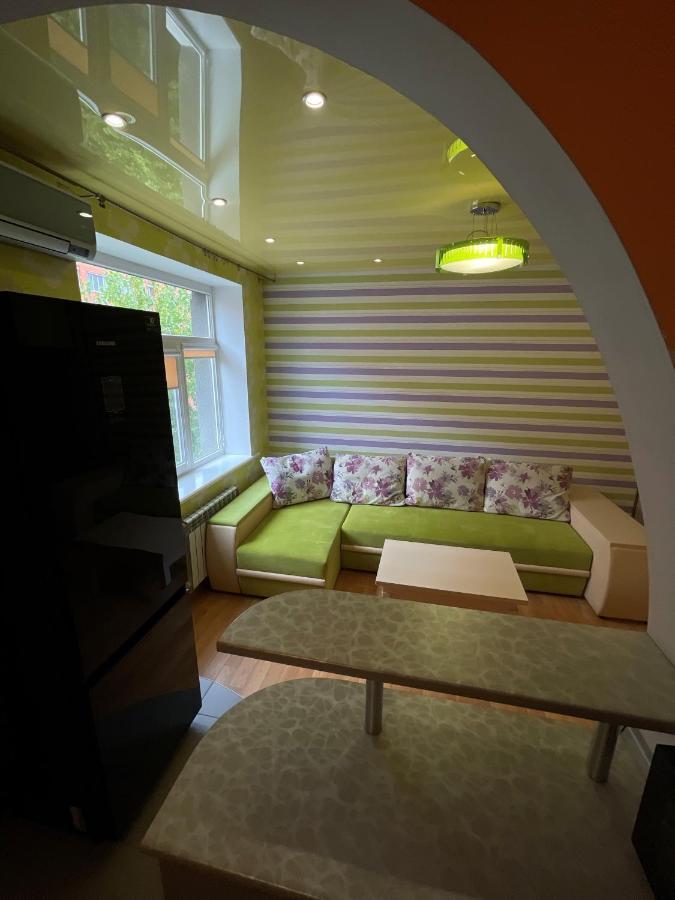 Апартаменти Комфорт, Центр Харків, Метро Наукова Charkiv Exteriör bild